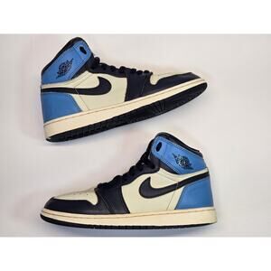 Air Jordan 1 Retro High OG Obsidian UNC Youth Sneakers Size 6Y
